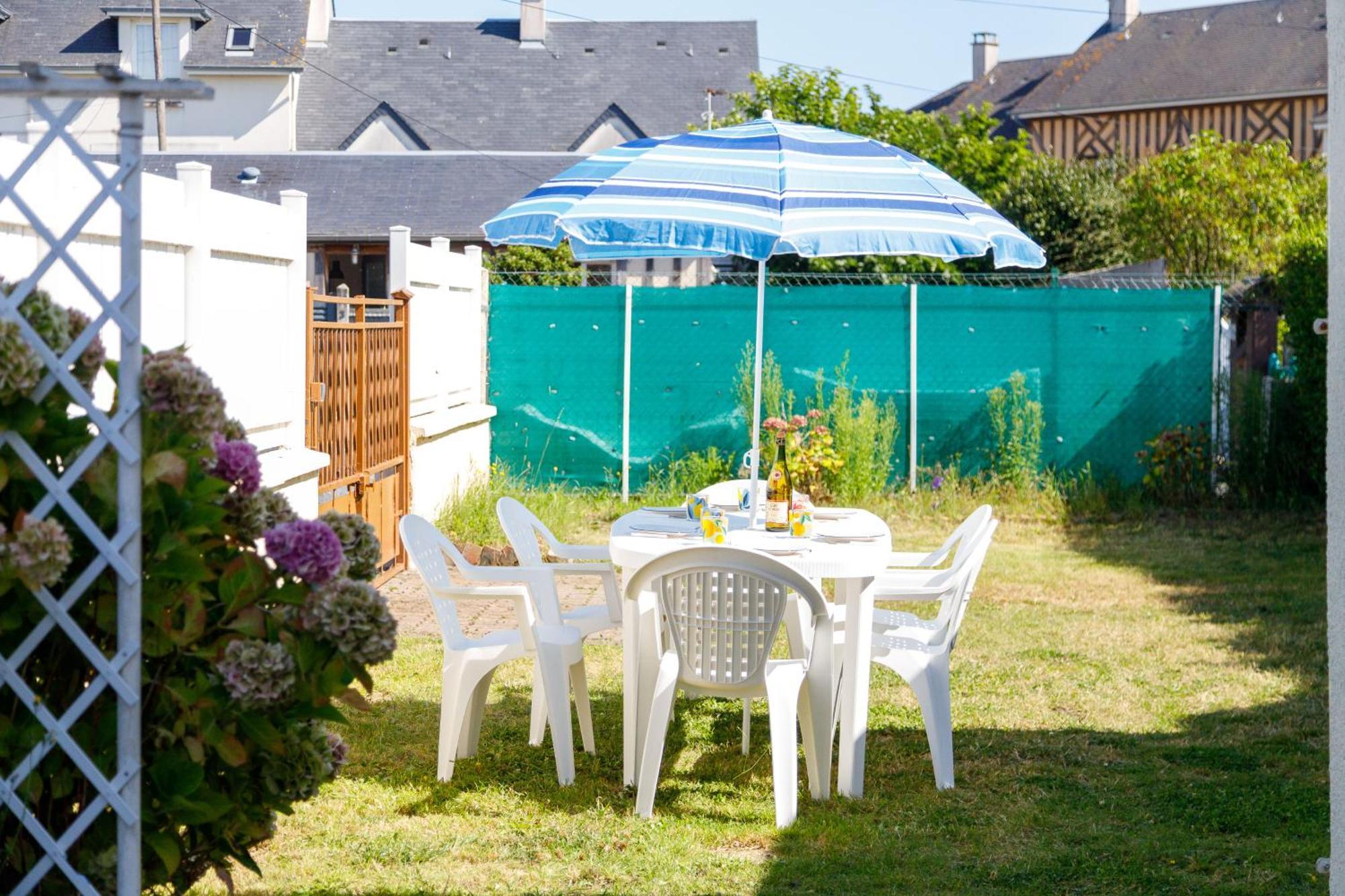 La Maison Cabourgeaise Proche Mer Dış mekan fotoğraf