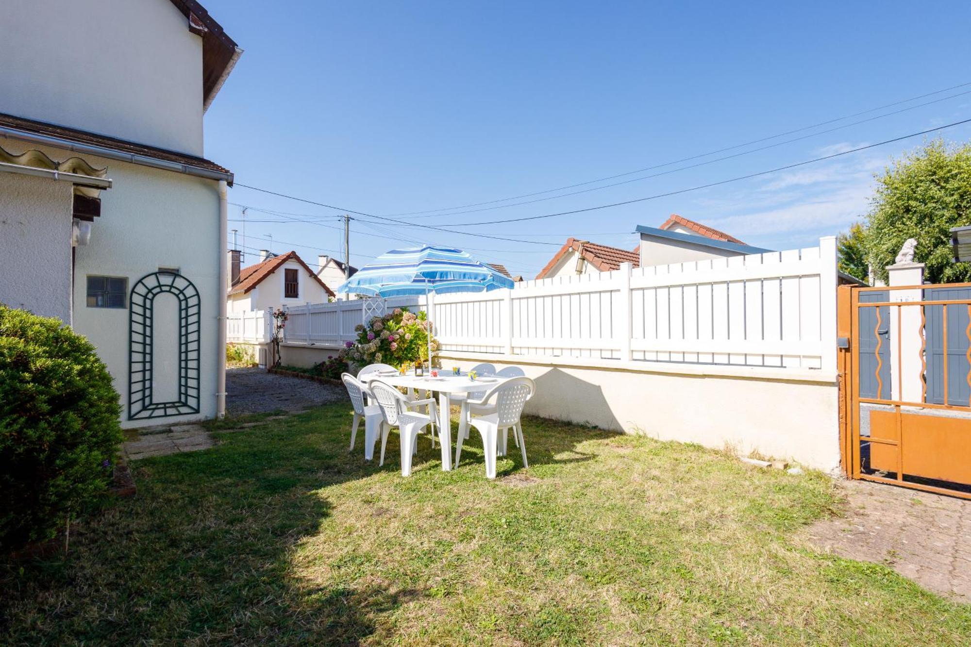 La Maison Cabourgeaise Proche Mer Dış mekan fotoğraf